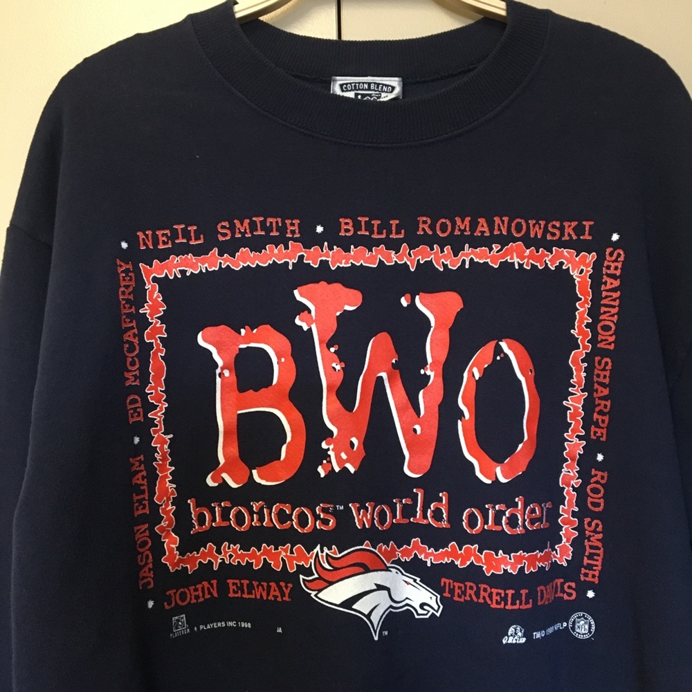 Vintage Denver Broncos Crewneck Broncos World Order Size Large